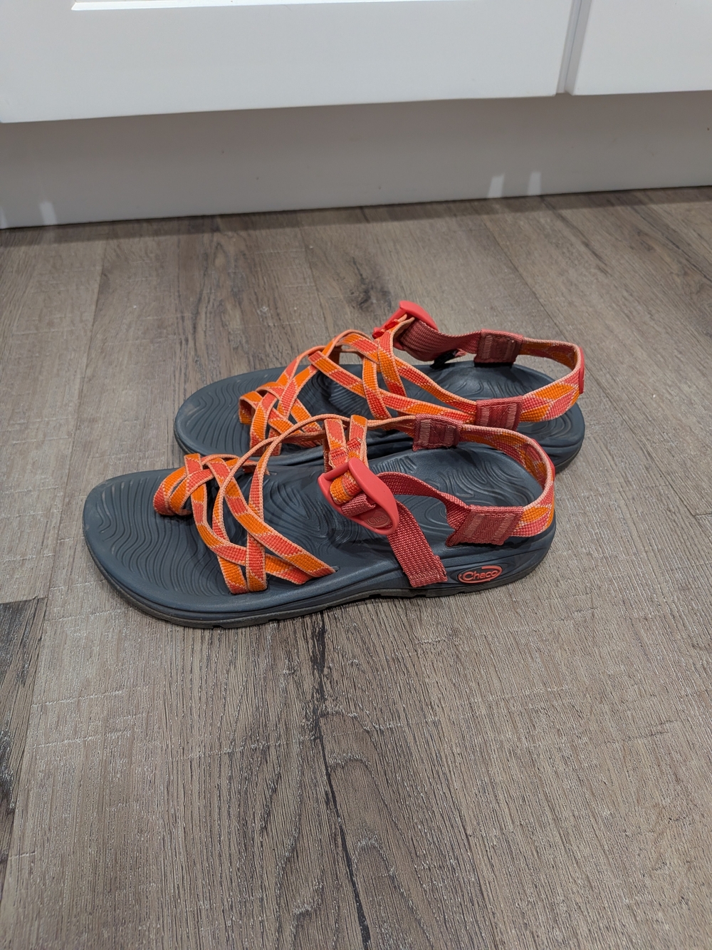 Women's Chaco Strappy Outdoor Sandals, Size 7